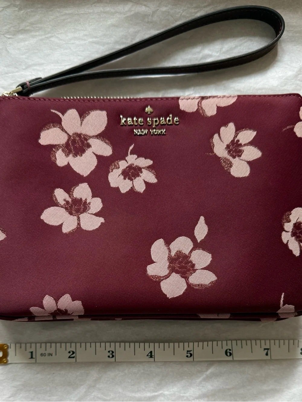 kate spade sleek zip